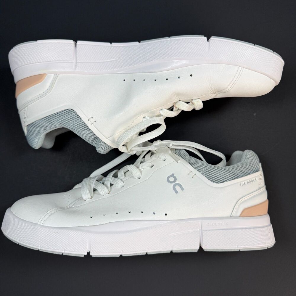 On Women's The Roger Advantage White Rosehip Shoes Sneakers Womens Size 8.5